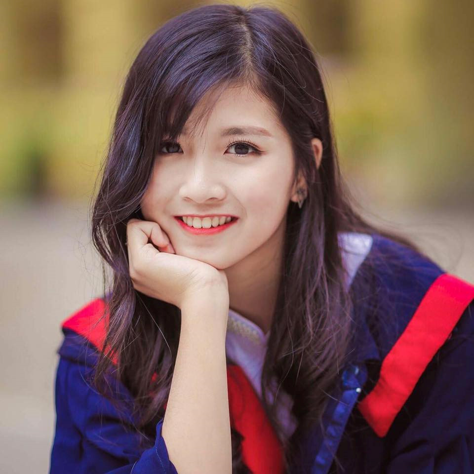 Nhan sắc ngọt ngào của hoa khôi Gương mặt thương hiệu ĐH Luật Hà Nội Nhan sắc ngọt ngào của hoa khôi Gương mặt thương hiệu ĐH Luật Hà Nội
