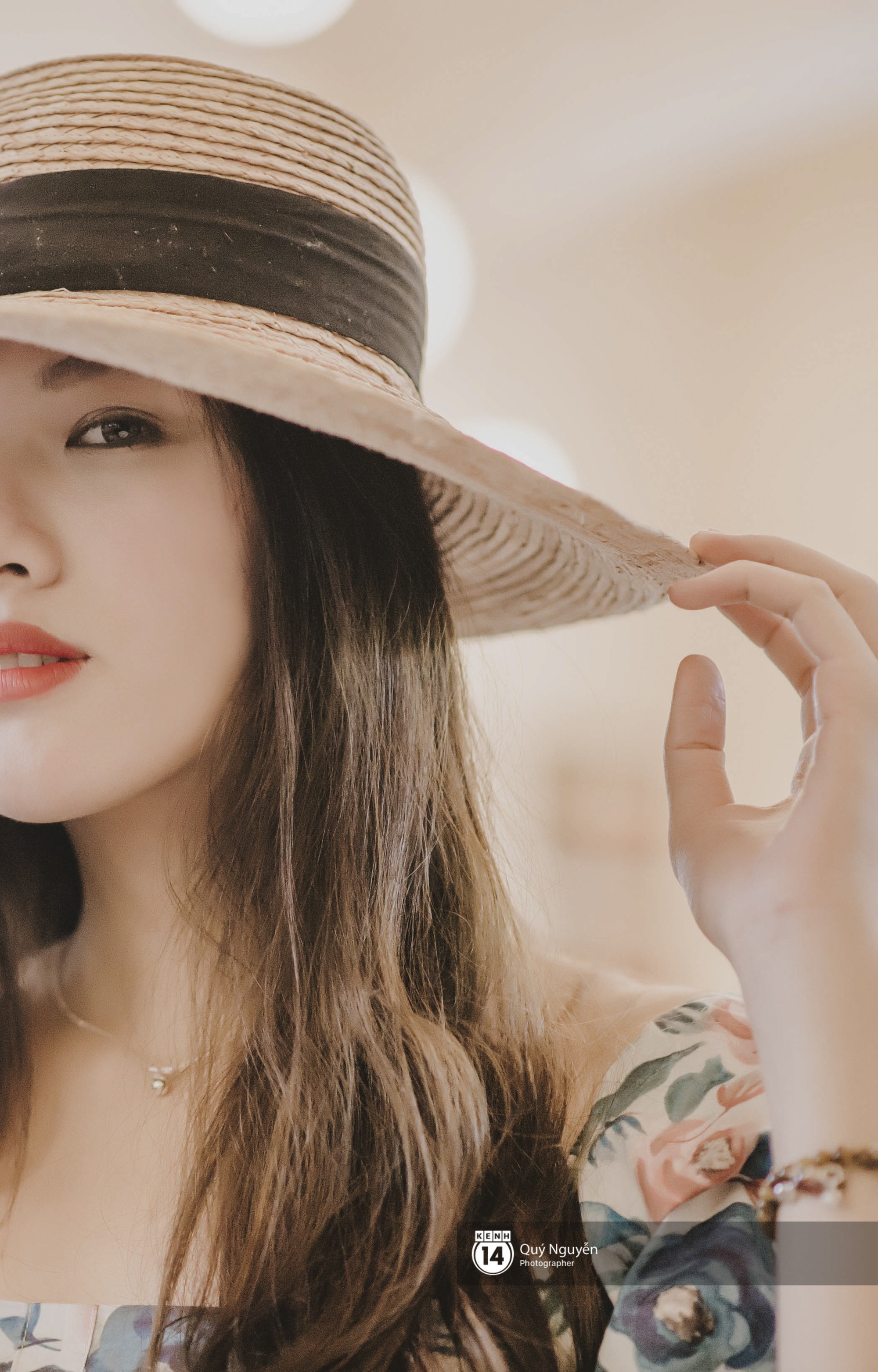 Gặp cô bạn cao 1m75 vừa đạt Hoa khôi Báo chí 2018, được BGK đánh giá rất hợp để thi Hoa hậu! Gặp cô bạn cao 1m75 vừa đạt Hoa khôi Báo chí 2018, được BGK đánh giá rất hợp để thi Hoa hậu!