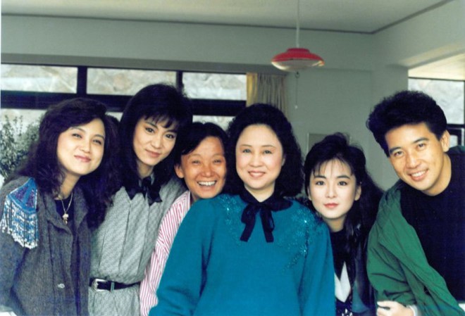 Cuộc đời kiếp chung chồng gay cấn ly kỳ hơn phim của nữ đạo diễn Bao Thanh Thiên vừa mới qua đời