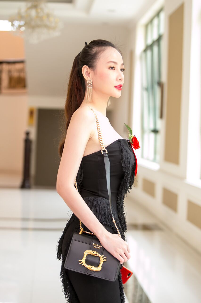 Mỹ nhân Vbiz cùng tuổi: Tài sắc một chín một mười nhưng người yên bề gia thất, người vẫn mải mê theo đuổi sự nghiệp!