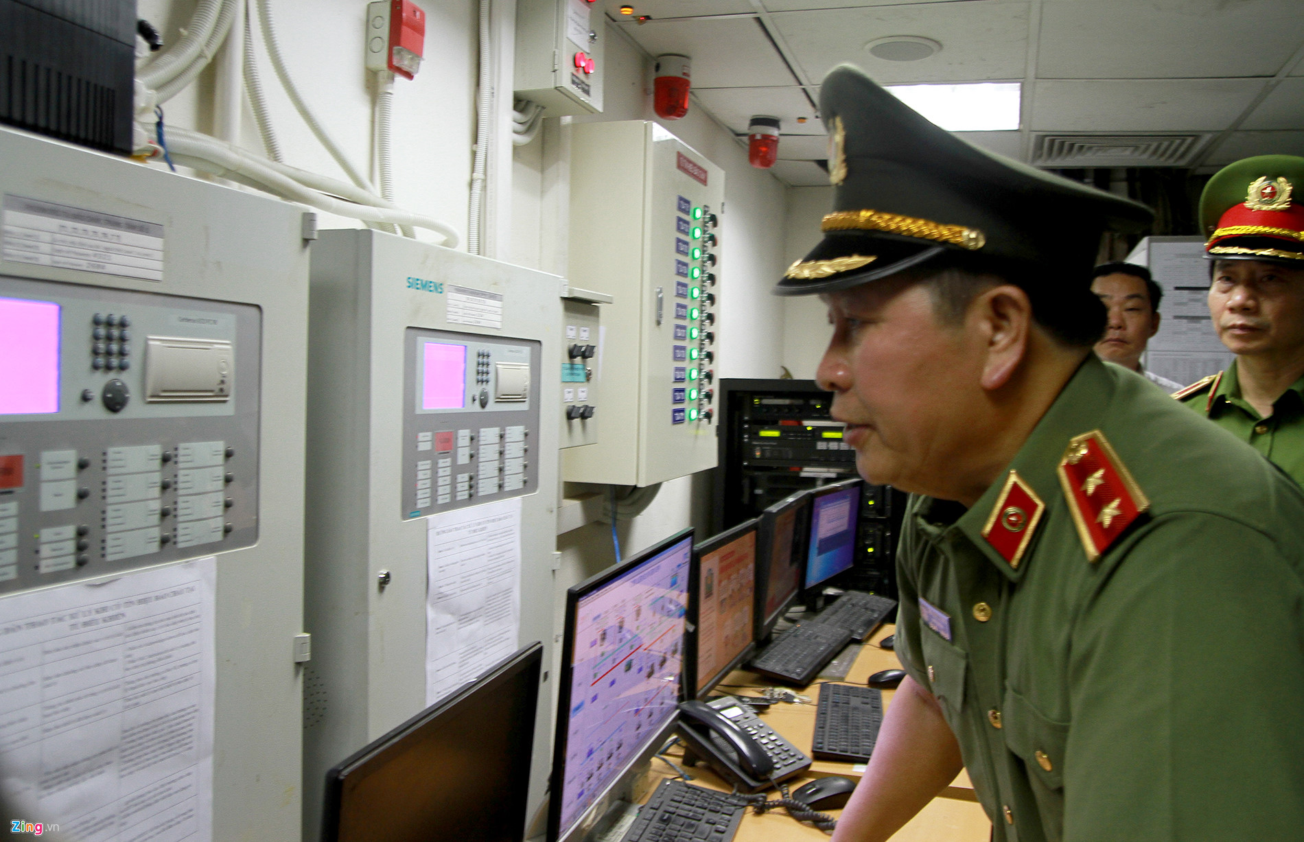 Lãnh đạo Bộ Công an kiểm tra PCCC tại khu đô thị cao cấp Times City