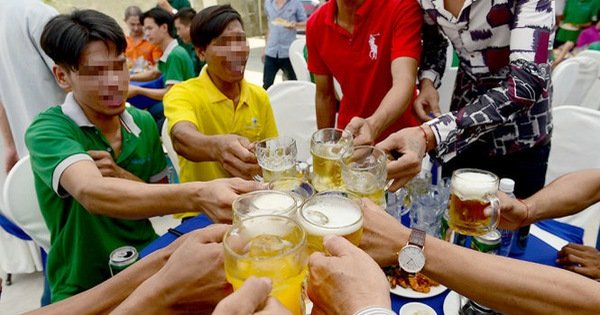 Rượu, bia đội giá vì phải đóng phí ‘quỹ sức khỏe’