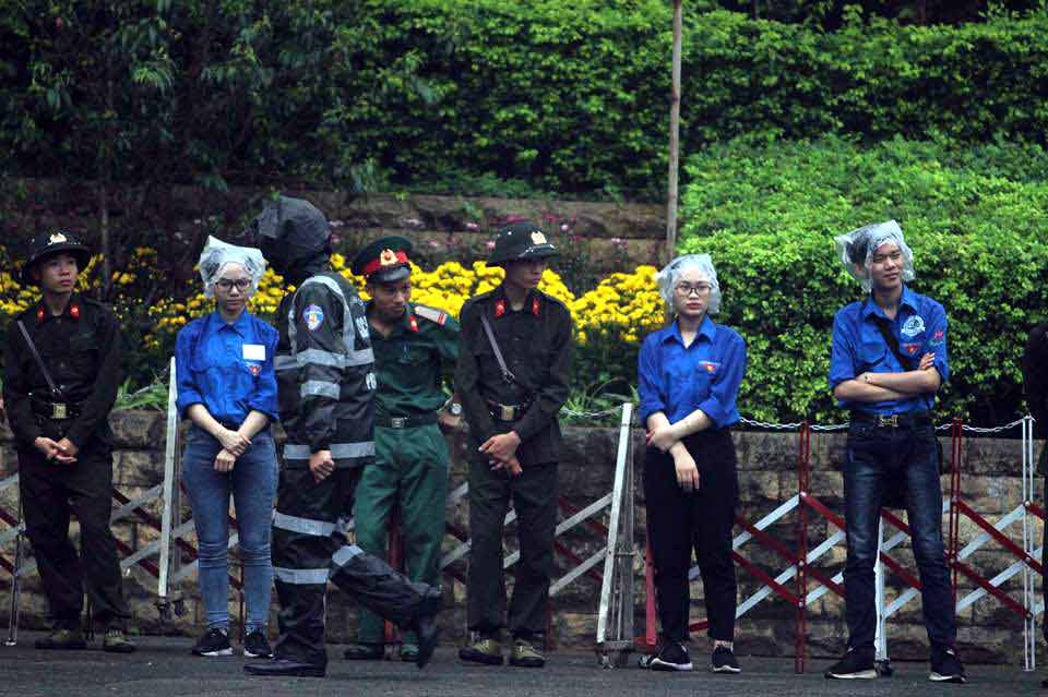 Thủ tướng dâng hương tưởng niệm các vua Hùng