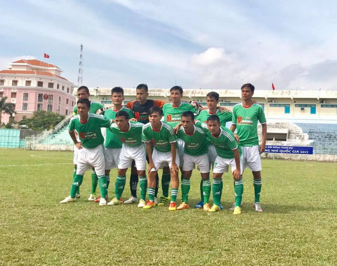 Quyết liệt hơn cả bầu Đức, đội bóng của TP.HCM bỏ giải vì... chán VFF