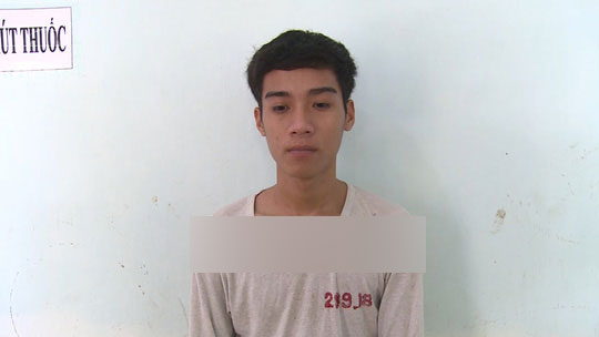 Nhân viên quán karaoke bị sát hại vì chạm vào người thượng đế