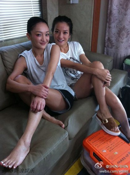 Châu Tấn - Triệu Vy: Từ mối bất hoà của 2 hoa đán đến vòng xoáy tình bạn luẩn quẩn với Huỳnh Hiểu Minh và Trần Khôn