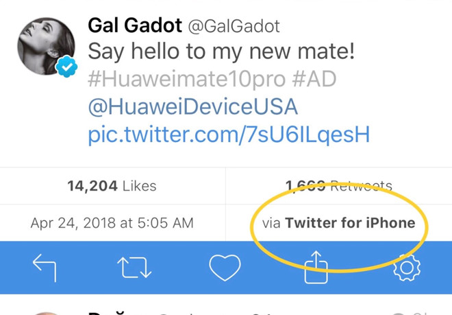Wonder Woman bị phát hiện dùng iPhone đăng quảng cáo Huawei