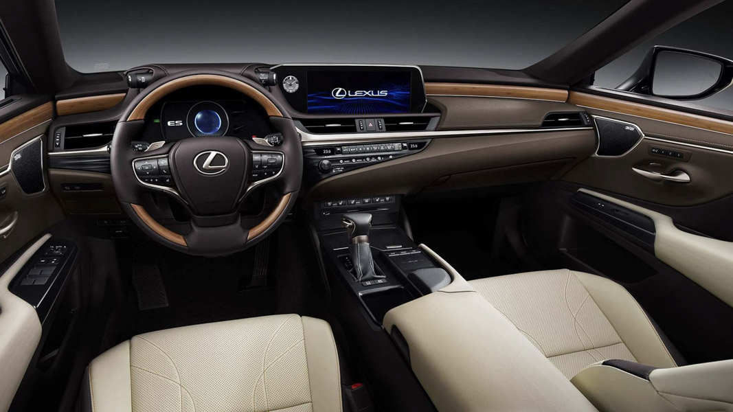 Ra mắt Lexus ES 2019: Đối thủ của E-Class và BMW 5-Series Ra mắt Lexus ES 2019: Đối thủ của E-Class và BMW 5-Series