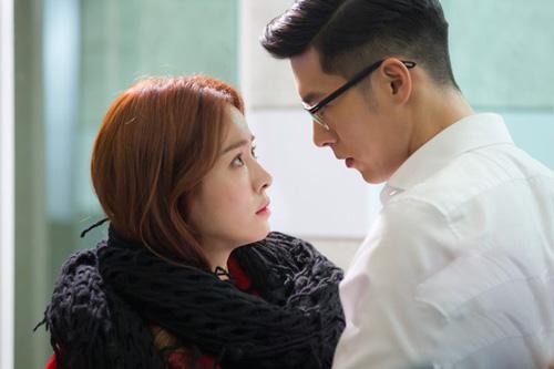 Mua quà đơn giản ghé thăm nhà bạn gái, tôi choáng khi thấy bố mẹ nàng mặt lạnh như tiền