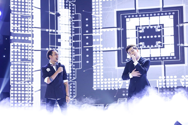 Huấn luyện viên Phạm Anh Khoa bị tố vô trách nhiệm với thí sinh