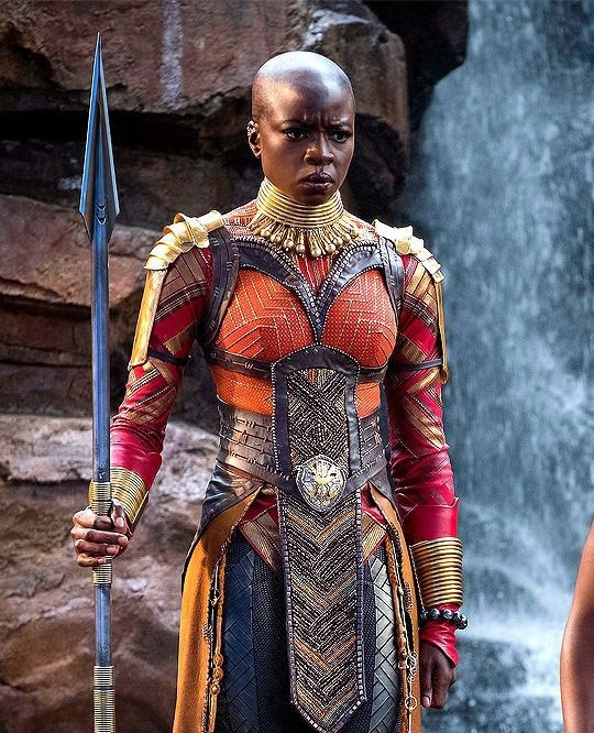 Nhan sắc hội bánh bèo nhưng không vô dụng của Avengers: Ai cũng xinh đẹp, sexy và vô cùng cá tính