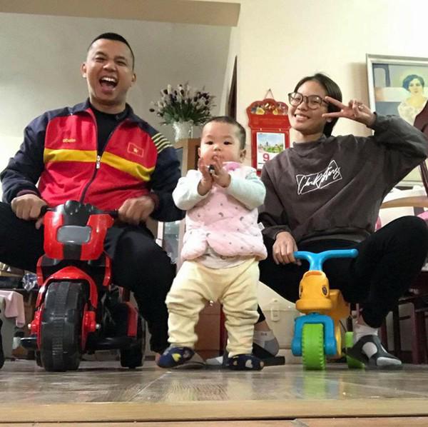 Chuyện nhà Chí Anh: Chồng già chiều vợ hoa khôi kém 20 tuổi