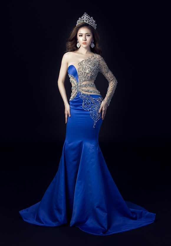 Thư Dung hé lộ trang phục dạ hội nỏng bỏng tại Miss Eco International 2018 Thư Dung hé lộ trang phục dạ hội nỏng bỏng tại Miss Eco International 2018