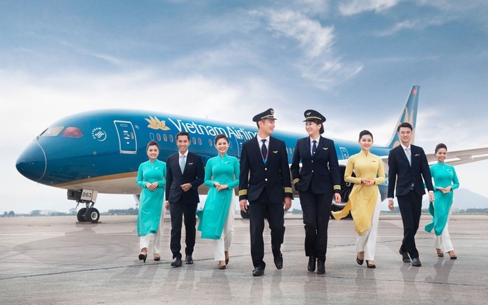 Doanh thu quý 1 tăng vọt, giá cổ phiếu Vietnam Airlines lại... thê thảm