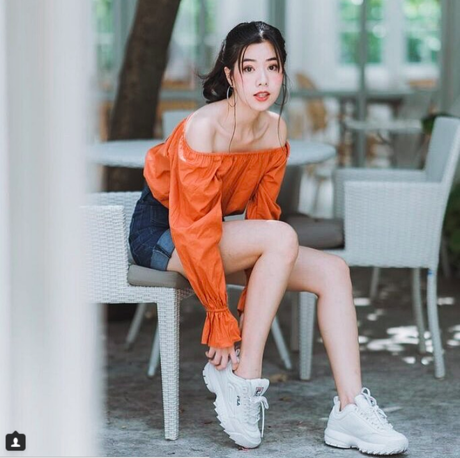 Để mặc áo trễ vai thật đẹp trong hè này, bạn chớ bỏ qua 5 lưu ý sau Để mặc áo trễ vai thật đẹp trong hè này, bạn chớ bỏ qua 5 lưu ý sau