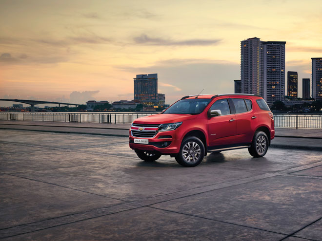 So sánh Chevrolet Trailblazer 2018 và Fortuner 2017: Cuộc lật đổ ngai vàng