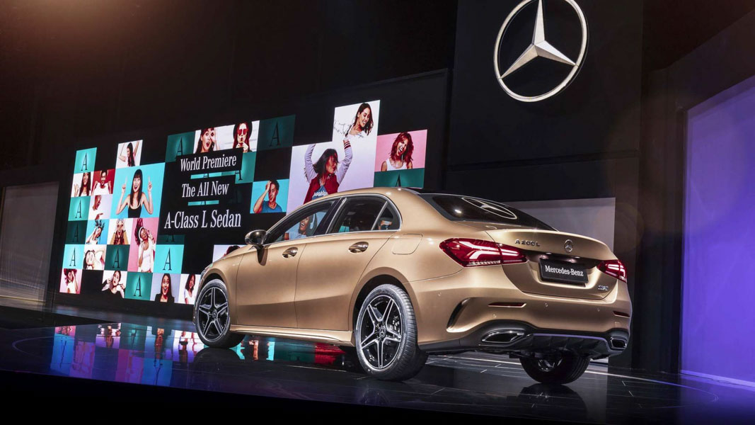 Mercedes-Benz A-Class Sedan 2019 phiên bản trục cơ sở dài ra mắt Mercedes-Benz A-Class Sedan 2019 phiên bản trục cơ sở dài ra mắt