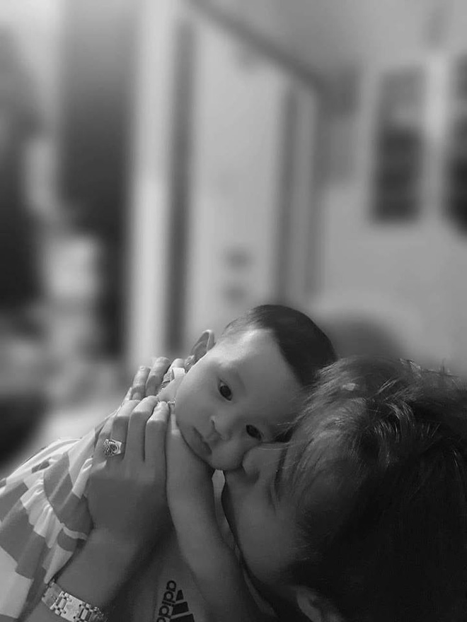 Tâm sự của mẹ có con gái: Từ lúc người tình kiếp trước xuất hiện thì người tình kiếp này bị ra rìa luôn