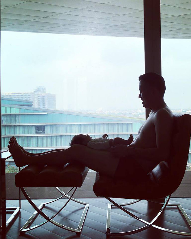 Tâm sự của mẹ có con gái: Từ lúc người tình kiếp trước xuất hiện thì người tình kiếp này bị ra rìa luôn