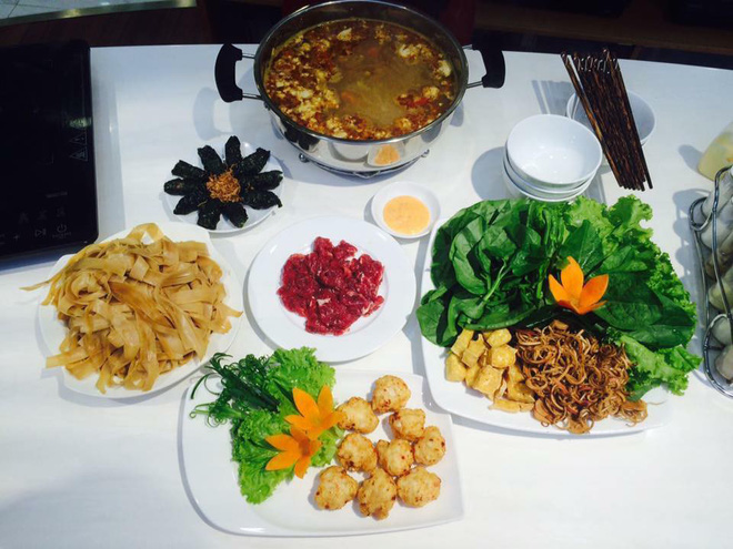 Có gì éo le hơn tình cảnh cô vợ này, khéo tay mê bày vẽ nấu nướng nhưng chồng không biết đường hưởng Có gì éo le hơn tình cảnh cô vợ này, khéo tay mê bày vẽ nấu nướng nhưng chồng không biết đường hưởng