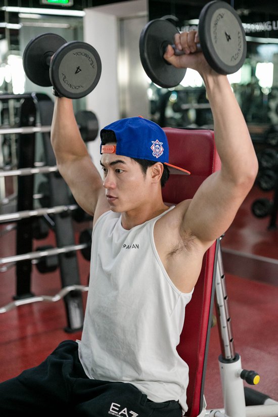 Góc khuất phòng gym qua lời kể huấn luyện viên điển trai Góc khuất phòng gym qua lời kể huấn luyện viên điển trai