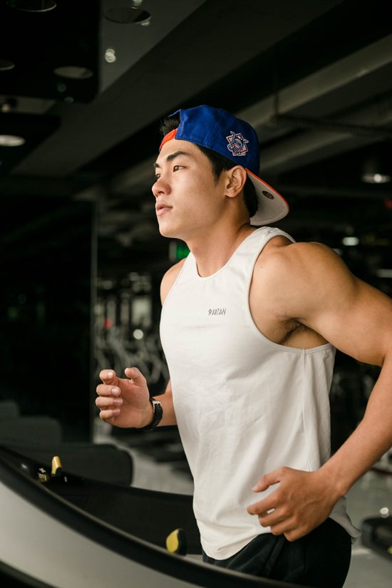 Góc khuất phòng gym qua lời kể huấn luyện viên điển trai Góc khuất phòng gym qua lời kể huấn luyện viên điển trai