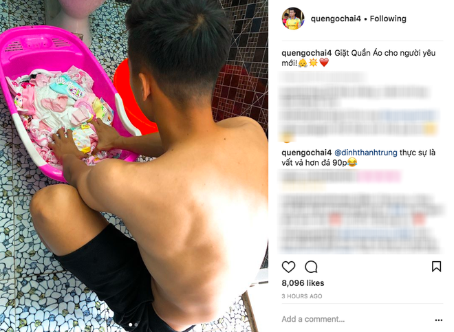 Cầu thủ điển trai Quế Ngọc Hải: Giặt đồ cho con vất vả hơn đá bóng 90 phút!