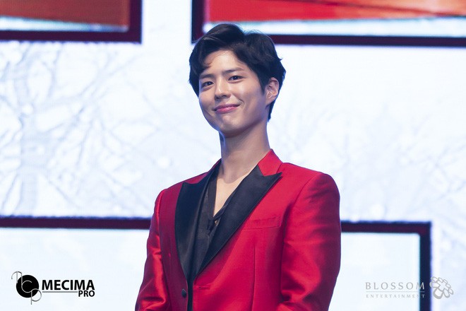 Phía sau ánh hào quang vạn người mơ ước, dàn sao hạng A này từng có tuổi thơ cơ cực, nợ nần chồng chất