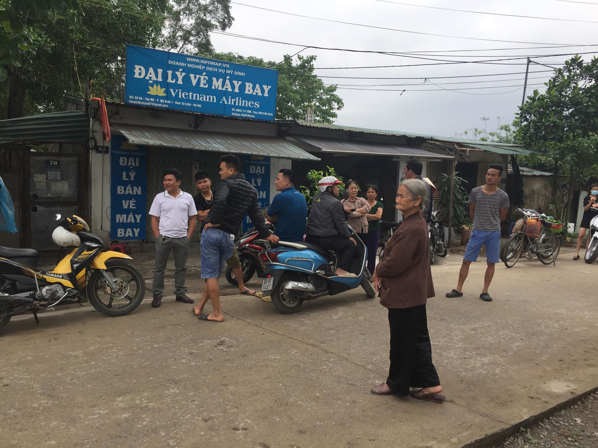 Thực nghiệm hiện trường vụ nam sinh viên bị sát hại, vứt xác phi tang trong bụi chuối