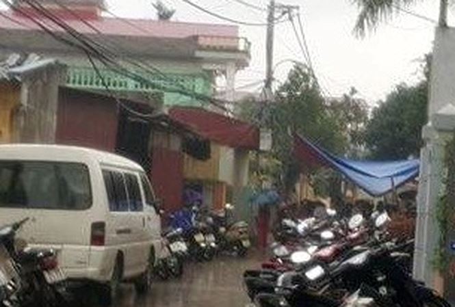 Bé gái 9 tuổi tử vong khi ở nhà cùng mẹ trong tình trạng kích động mạnh