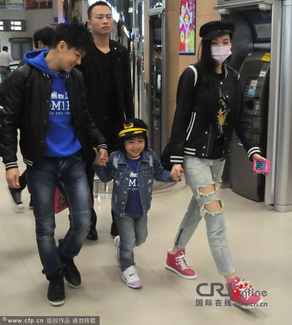 Lùn hay không không quan trọng, quan trọng là các tài tử Cbiz vẫn lấy vợ vừa đẹp vừa cao