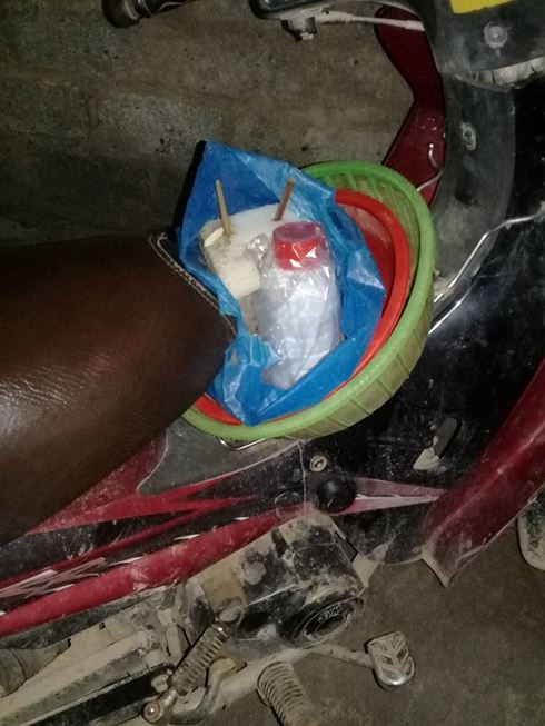 Lạng Sơn: Bắt quả tang 3 công nhân thả hóa chất độc xuống suối