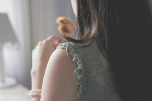 Bạn trai thú nhận mỗi tháng đi giải quyết nhu cầu với gái gọi 2 lần