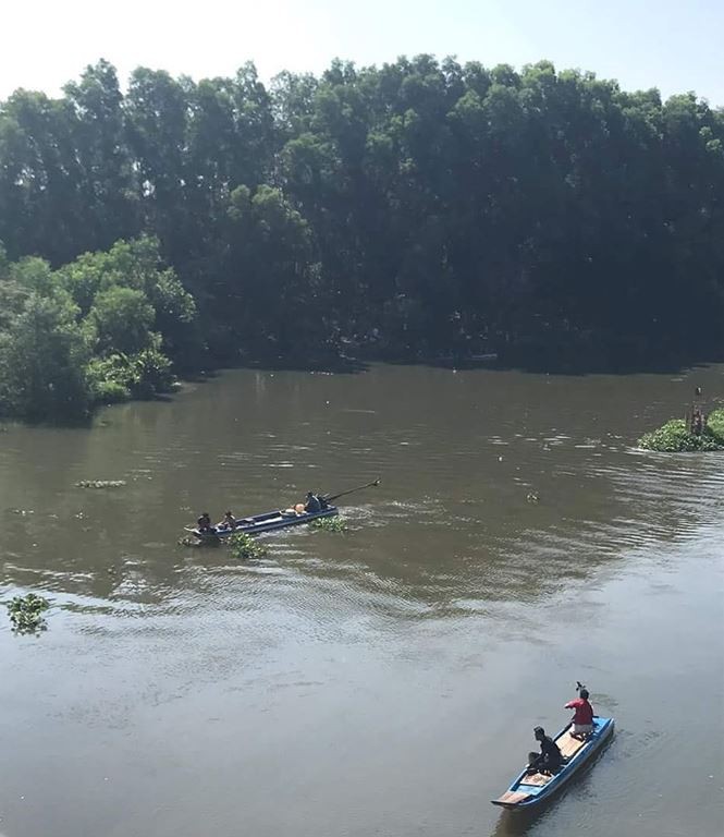 Thanh niên đi bắt cá bị điện giật văng xuống sông mất tích