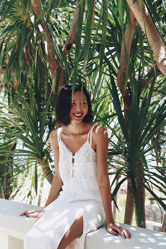 Ngắm street style du lịch đẹp quên lối về của sao Việt để tìm ý tưởng diện đồ cho chuyến du lịch cuối tuần