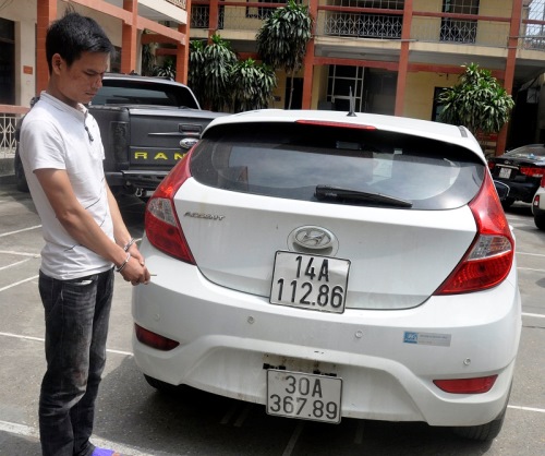 Trộm ôtô của em rể