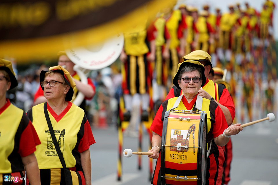 Lễ hội đường phố đặc sắc tại Festival Huế