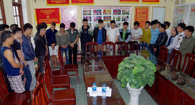 30 người đánh bạc trong căn nhà bốn tầng ở Hà Nam