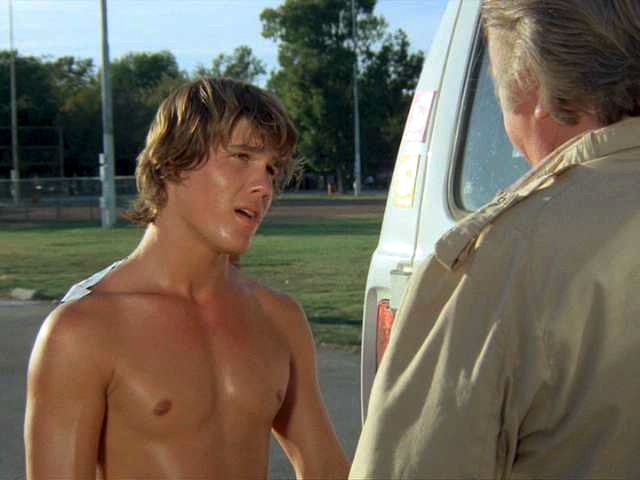 Cuộc sống thật của Thanos: Công tử Hollywood hư hỏng, 16 tuổi nghiện ma túy, 46 tuổi nghiện rượu