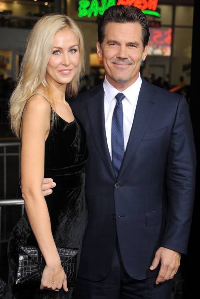 Cuộc sống thật của Thanos: Công tử Hollywood hư hỏng, 16 tuổi nghiện ma túy, 46 tuổi nghiện rượu