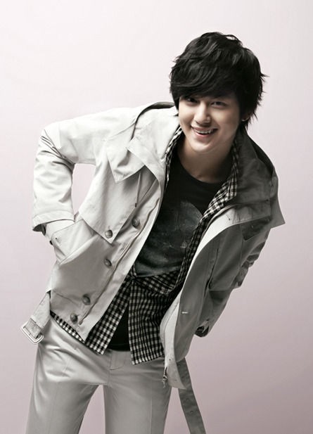 Chàng Gốm: Kim Bum: Có tài, có sắc vẫn mãi loay hoay tìm danh vọng và chuyện tình gây tranh cãi với 2 mỹ nhân Chàng Gốm: Kim Bum: Có tài, có sắc vẫn mãi loay hoay tìm danh vọng và chuyện tình gây tranh cãi với 2 mỹ nhân