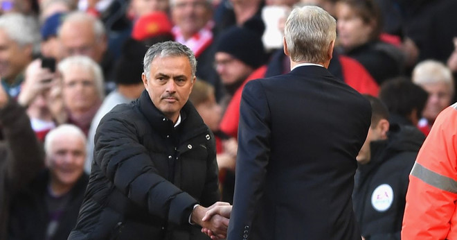 MU - Arsenal: Tạm biệt nhé, bạn già