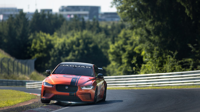 Siêu sedan 600 mã lực của Jaguar sắp ra mắt