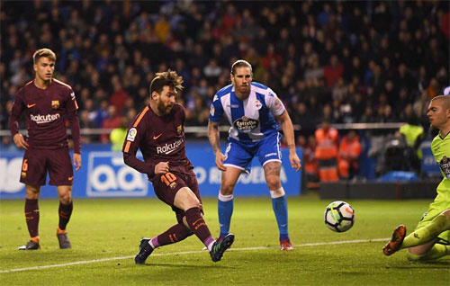 Messi lập hat-trick, Barca đăng quang La Liga sớm bốn trận