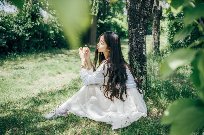 Được chồng yêu, mẹ chồng chiều nhưng cô gái vẫn không ngừng than vãn khiến dân tình nóng mắt ném đá tơi bời