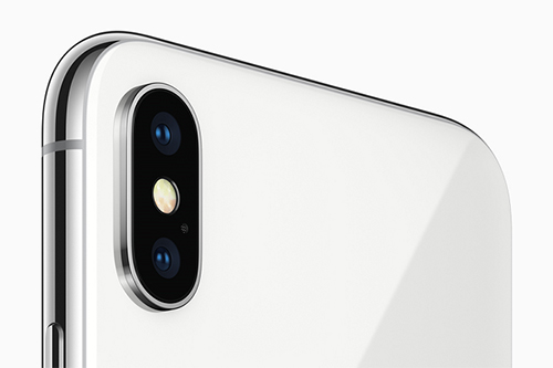 Apple bị tố sao chép công nghệ camera kép trên iPhone X