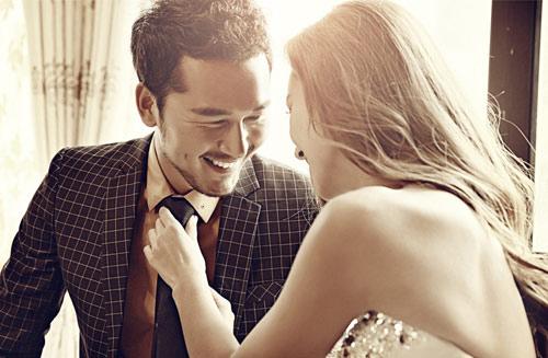 Vì sao đàn ông càng già càng thích ve vãn gái trẻ?