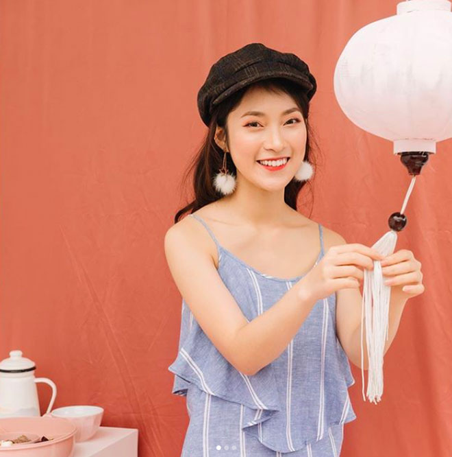 Để ý mới thấy dạo này trông Khánh Vy ra dáng quá, thần thái quyến rũ chẳng thua kém gì ai! Để ý mới thấy dạo này trông Khánh Vy ra dáng quá, thần thái quyến rũ chẳng thua kém gì ai!