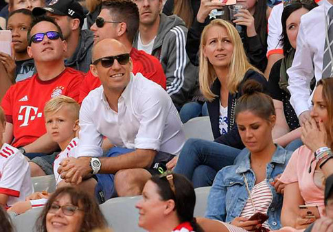 Bayern Munich vắng Robben ở trận tái đấu trên sân Real Madrid