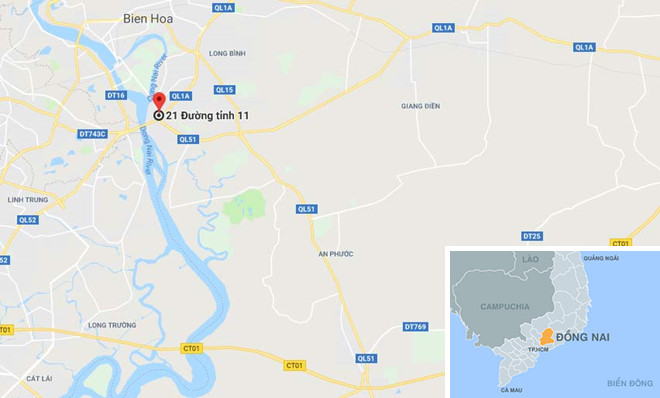 Ôtô tông hàng loạt xe máy, 5 người bị hất văng